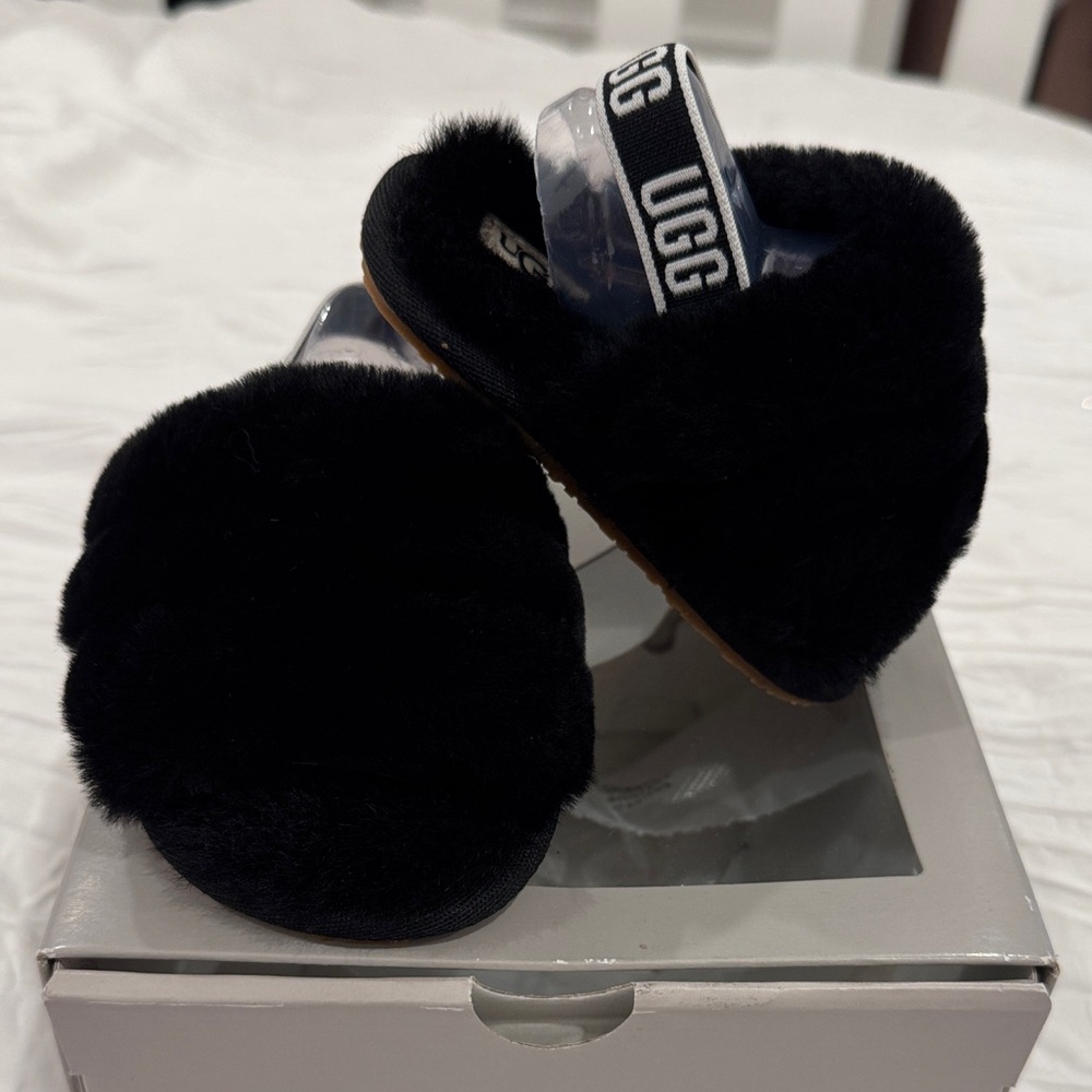 UGG Black Fluffy Slide Sandals